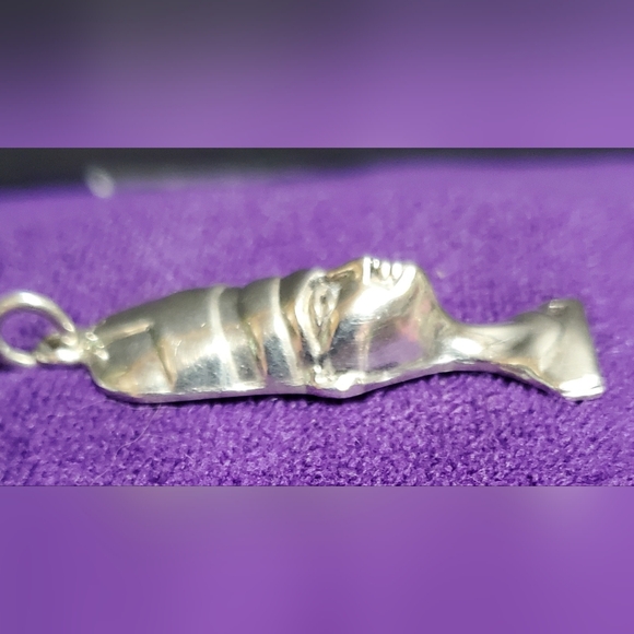 Vintage Egyptian Queen - Picture 4 of 8